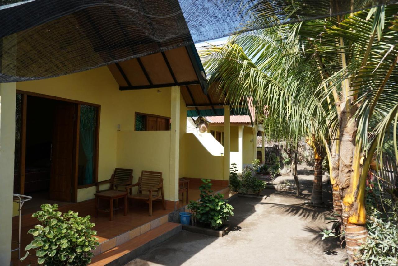 Aura Guest House Gili Air Bagian luar foto